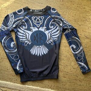 NWOT Raven Fightwear BJJ rashguard, small